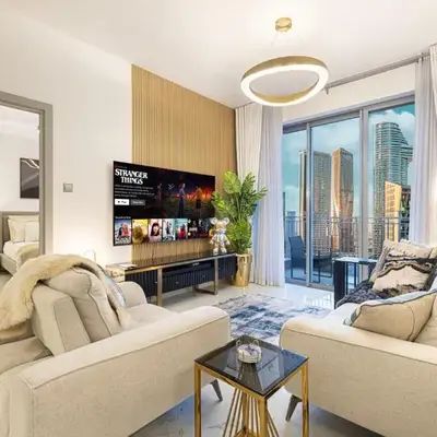 Spacious 1BR & Study Burj Khalifa View