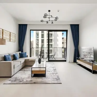 Elegant 2BR Close to Park in Park Horizon