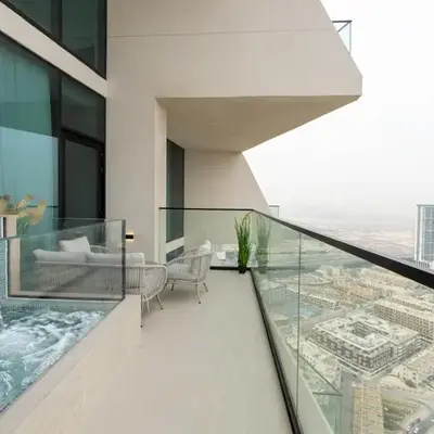 Royale Family Apartment 281 with Plunge Pool