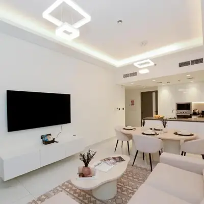 Luxury 2BR with Private Pool Balcony Arjan
