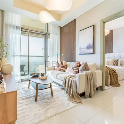 Minutes from Downtown Dubai and Burj Khalifa