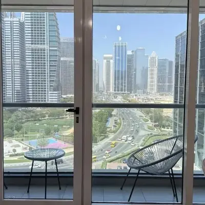 Huge Studio DMCC Metro Close to Marina