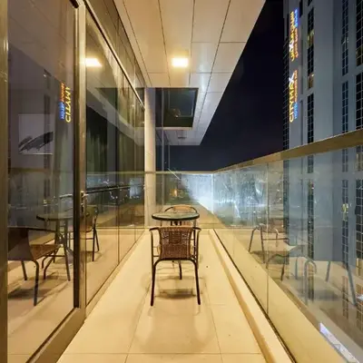 Bright 2 BHK in Prime Location