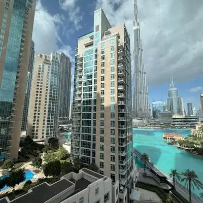 Kensington - Serene 2BR Walk to Dubai Mall & Burj