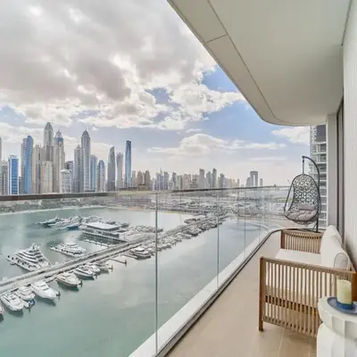 Elegant Beachfront 2BR at Palace Beach Residence