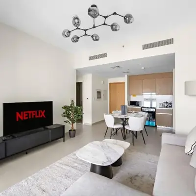 VayK - Modern 1BR Getaway in Creek Harbour