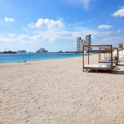 PVH - Ellington Beach House - Luxurious 1BR with Private Beach Access