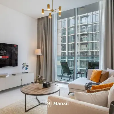 1BR Urban Living near Downtown in District One