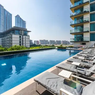 Family Friendly Studio in Dubai City Views Pool Free Parking