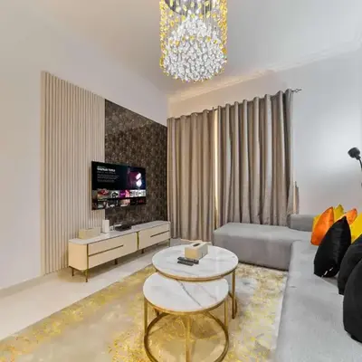Cozy 2BR Canal Residence Sports City