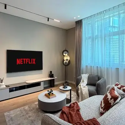 Stylish 1 BR with hotel facilities and canal view