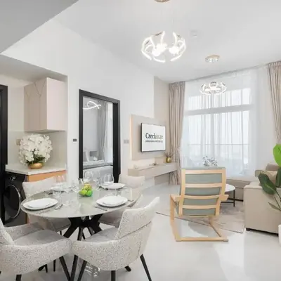 Luxury 1BR - Miracle Garden View - Skyz in Arjan