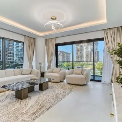 Contemporary 2BR in Central Park Viridian