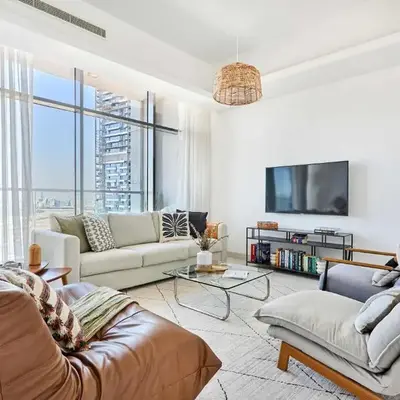 Frank Porter - Mada Residences