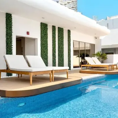 SettlerHomes - Chic JVC Studio - Pool & Clubhouse