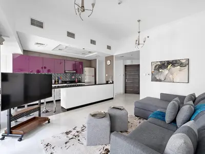 Gallery image of Chic Marina Escape 2BR in Cayan-02 in Dubai