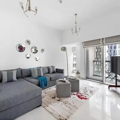 Chic Marina Escape 2BR in Cayan-02