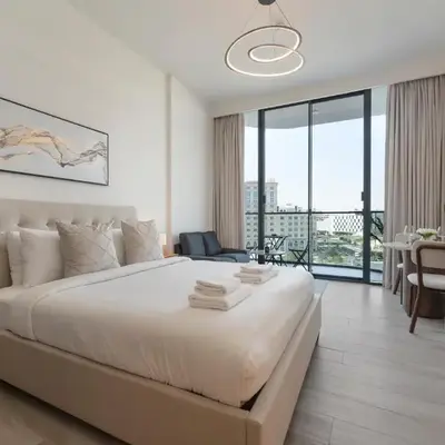 Arjan's Chic Studio with Cinema and Game Room