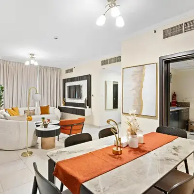 Charming and Vibrant Living 1BDR In Marina Quay