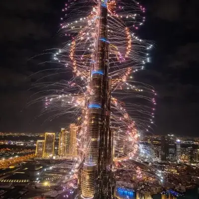 Signature Luxury Apartments Facing Burj Khalifa