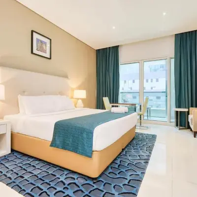 The Cosmopolitan Spacious Studio