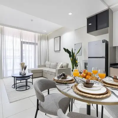 Stylish 1BR Apartment Near Silicon Mall & Airport
