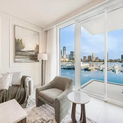 Beachfront stay at Beach Mansion with Private Beach