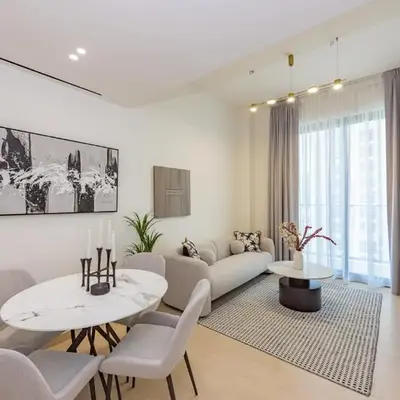 VayK - Chic 1BR Urban Getaway