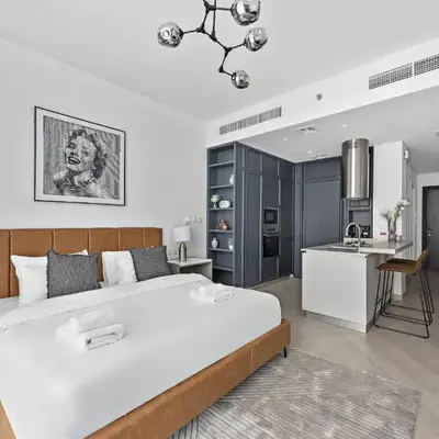 VayK - Ideal Studio in Sobha Hartland