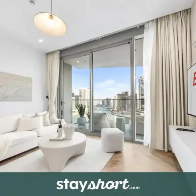 Stayshort - 1 Bedroom in Business Bay with Canal Views that Sleeps 4