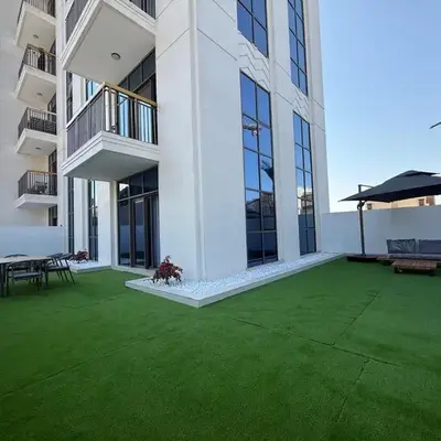 Italian-Design 2BR l Large Private Terrace l Ground Floor