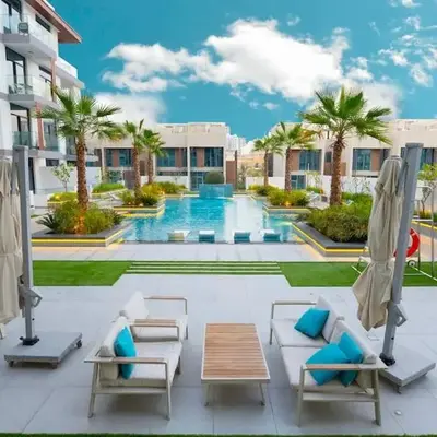 Luxurious Cozy Studio with Balcony Pool & Gym