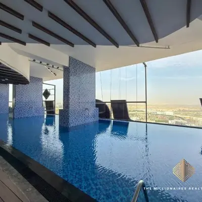 Elegant Studio with Resort Amenities at Miraclez