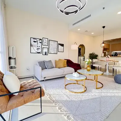 Downtown Luxury 1BR with Pool