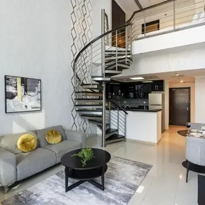 Urban Haven - Peaceful Sanctuary - City Loft