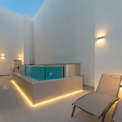 HAVN - 2 Bed with Private Pool