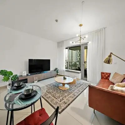 FIRST CLASS 1BR Sophisticated Downtown Escape