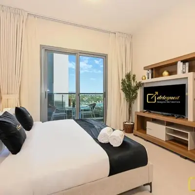 Luxury Studio in Dubai Hills by Deleguest