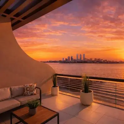LUX Seaview Studio - Beach Access