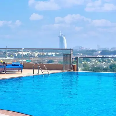 Two Seasons Hotel & Apartments