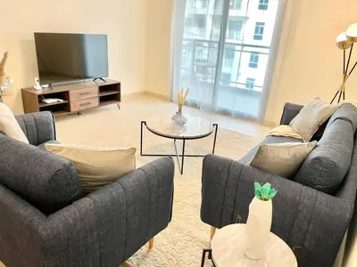 Gallery image of Elite LUX Holiday Homes - Spacious 2BR with Metro Access in Al Furjan, Dubai in Dubai