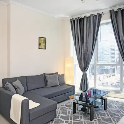 Steps Away From the Beach & Entertainment Hubs 1BR Unit