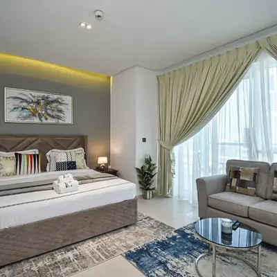 Luxury Escapes - Large Studio in the heart of Dubai Marina - West Avenue