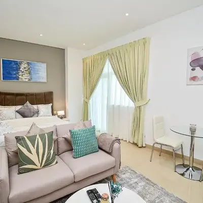 Luxury Escapes - Budget Studio with Balcony