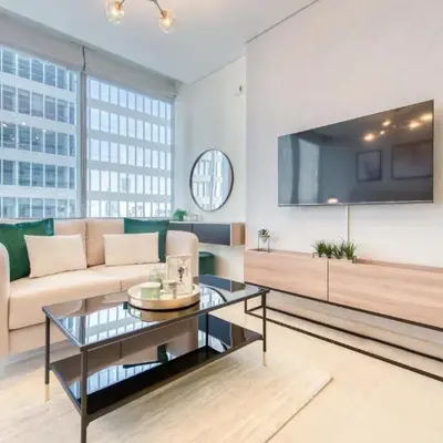Sleek Studio at Sky Gardens DIFC by Deluxe Holiday Homes