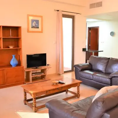Luxury Escapes - Large 1Bed with balcony and a great marina view in JBR