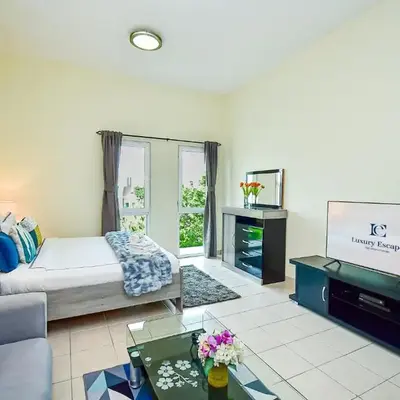 Luxury Escapes - Cozy budget studio near Metro & Ibn Battuta Mall - MOG190 DG