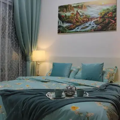 Newly furnished One Bedroom Apartment next to Metro & Beach in Marina Residence