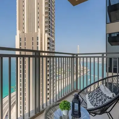 Frank Porter - 5242 EMAAR Tower