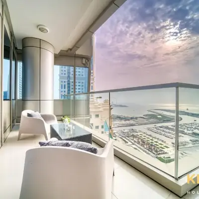 Captivating Sky & Sea Views in Two Bedroom Suite